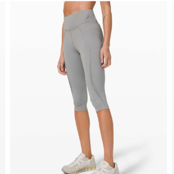 lululemon Gloss Trim Run Super High-Rise Crop 17" Rhino Grey Size 6 NWT - Picture 2 of 7